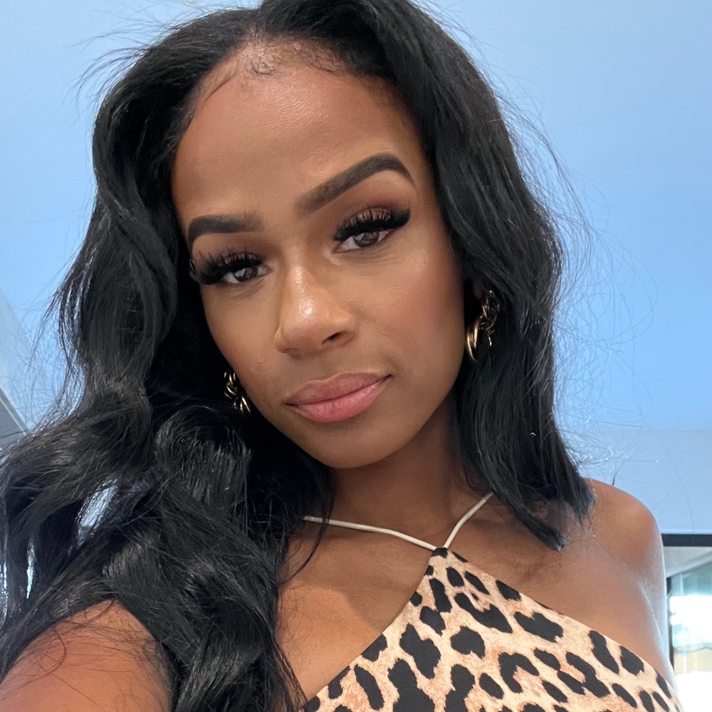 Meet your Posher, Brittany